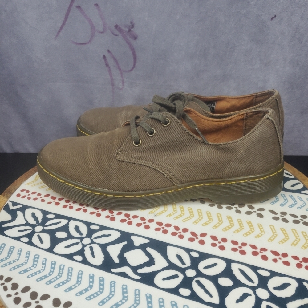 Dr. Martens  Tan Canvas Oxford Saddle Shoes Men's‎ Size 8